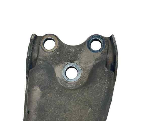 4806847050 Brazo inferior derecho de la suspensión delantera  disponible Málaga