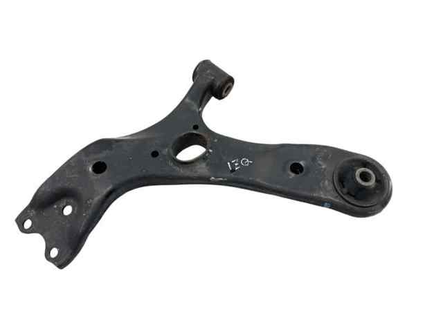 4806902130 TOYOTA Brazo inferior izquierdo de la suspensión delantera comprar Bilbao