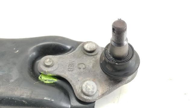 4806902130 TOYOTA Brazo inferior izquierdo de la suspensión delantera  en stock Huelva