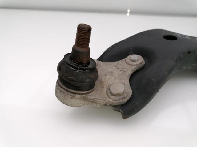 TOYOTA 4806902130 Brazo inferior izquierdo de la suspensión delantera  comprar en Ponferrada