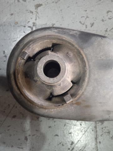 4806902130 Brazo inferior izquierdo de la suspensión delantera comprar Girona