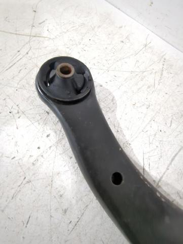 TOYOTA 4806905070 Brazo inferior izquierdo de la suspensión delantera  en stock Terrassa