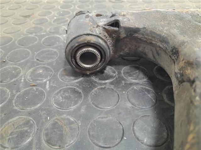 4806905070 Brazo inferior izquierdo de la suspensión delantera comprar Almería