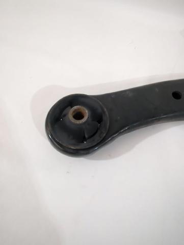 4806905070 Brazo inferior izquierdo de la suspensión delantera  disponible Málaga
