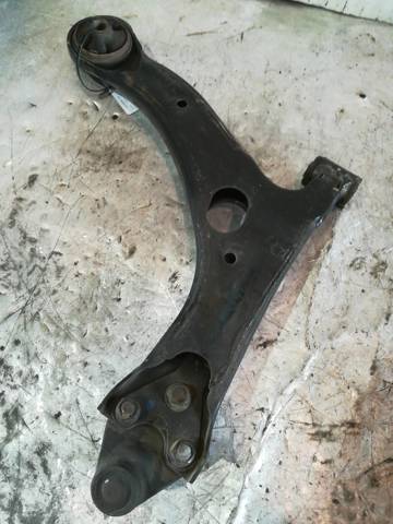 480690F010 Brazo inferior izquierdo de la suspensión delantera  comprar en Pontevedra