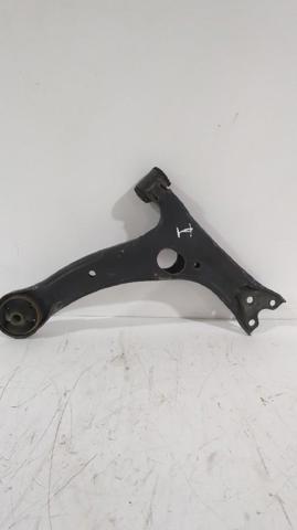 480690F010 TOYOTA Brazo inferior izquierdo de la suspensión delantera  en stock Gandía