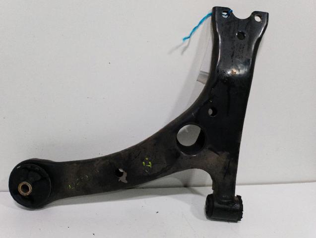 480690F010 Brazo inferior izquierdo de la suspensión delantera  en stock Sabadell