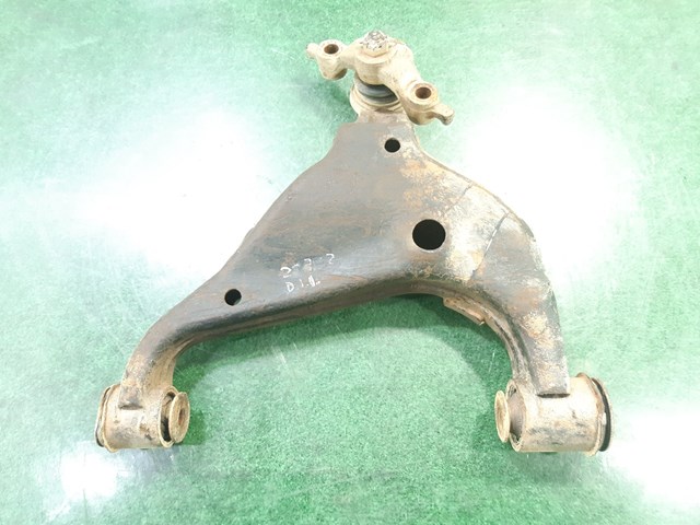 TOYOTA 480690K040 Brazo inferior izquierdo de la suspensión delantera  comprar en Murcia