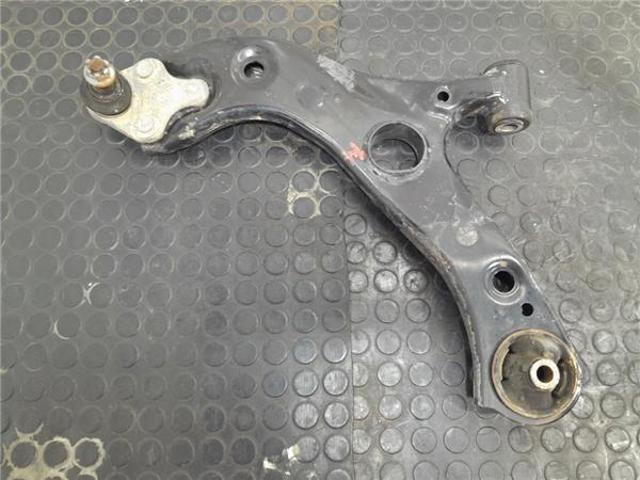 4806910110 TOYOTA Brazo inferior izquierdo de la suspensión delantera  comprar en Oviedo