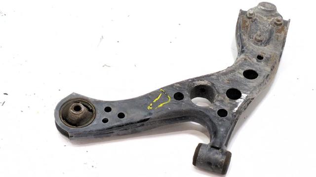 4806910110 Brazo inferior izquierdo de la suspensión delantera comprar Girona