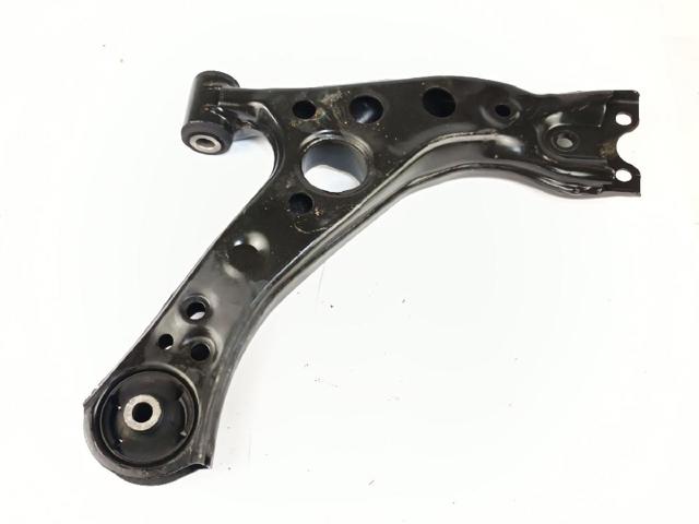 4806910110 TOYOTA Brazo inferior izquierdo de la suspensión delantera comprar Madrid