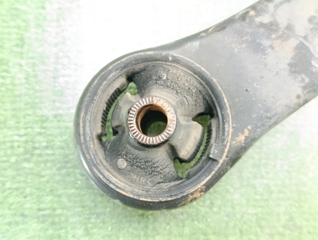 4806912171 TOYOTA Brazo inferior izquierdo de la suspensión delantera  disponible Vigo