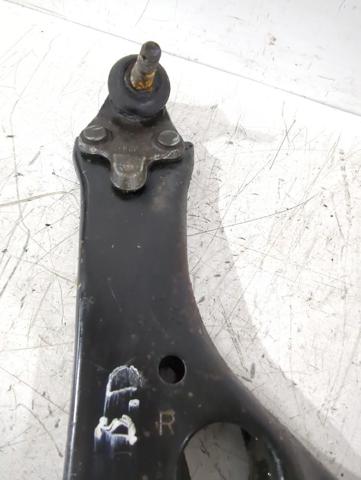 4806912171 TOYOTA Brazo inferior izquierdo de la suspensión delantera  en stock Gandía