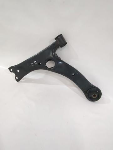 4806912171 Brazo inferior izquierdo de la suspensión delantera comprar Girona