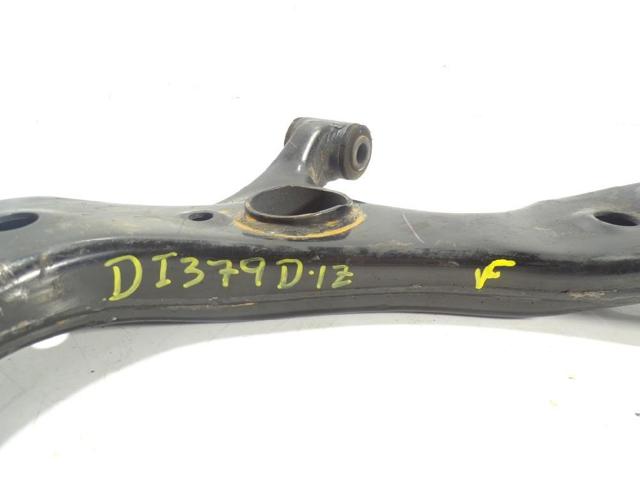 4806912300 Brazo inferior izquierdo de la suspensión delantera  disponible Burgos