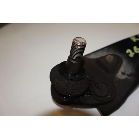 4806942040 TOYOTA Brazo inferior izquierdo de la suspensión delantera  en stock Gandía