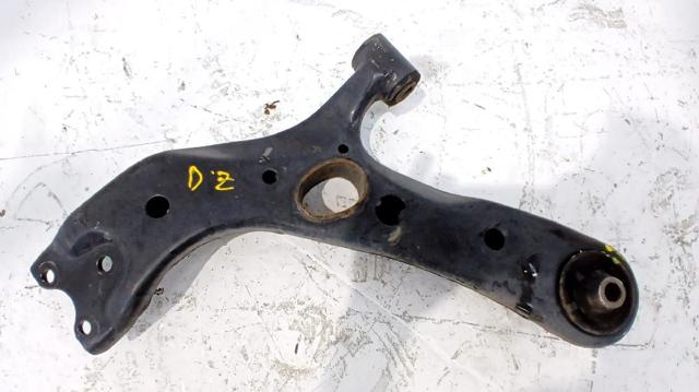 4806942060 TOYOTA Brazo inferior izquierdo de la suspensión delantera  en stock Huelva