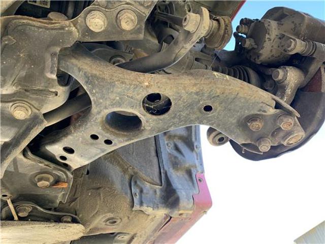 4806947050 Brazo inferior izquierdo de la suspensión delantera comprar Almería