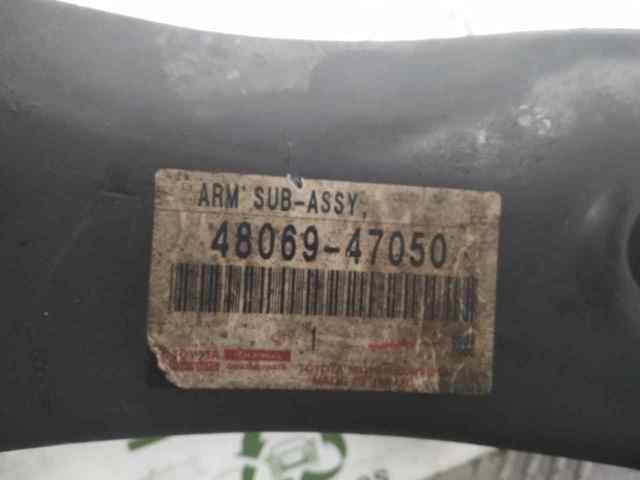 4806947050 TOYOTA Brazo inferior izquierdo de la suspensión delantera  comprar en Lleida
