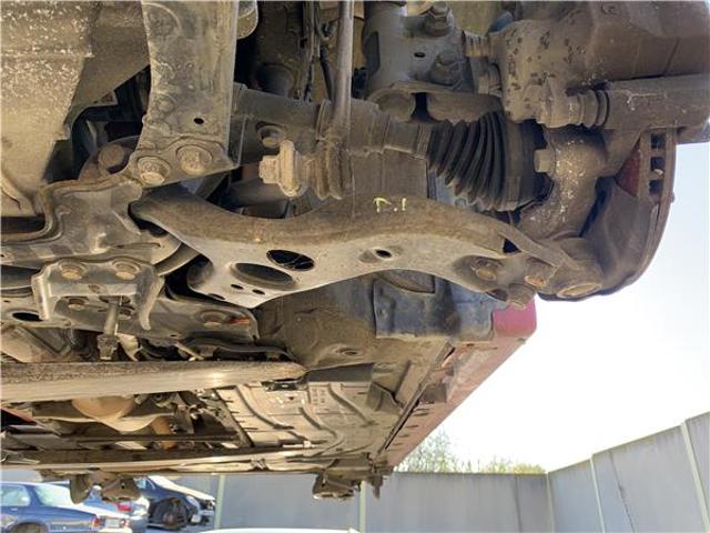 4806947050 TOYOTA Brazo inferior izquierdo de la suspensión delantera  en stock Córdoba