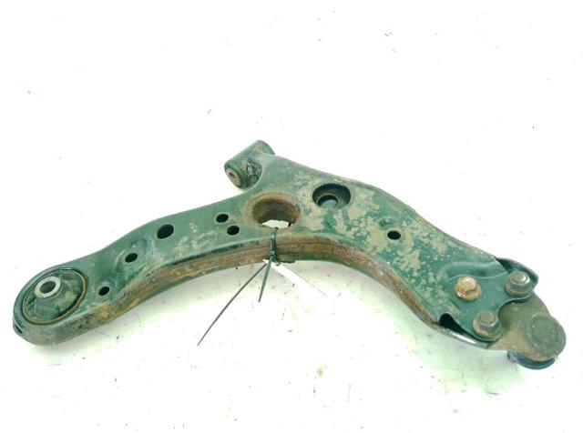4806947050 TOYOTA Brazo inferior izquierdo de la suspensión delantera  disponible Ourense