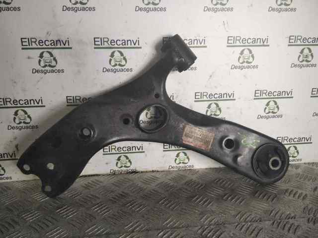 4806947050 Brazo inferior izquierdo de la suspensión delantera  disponible Utrera