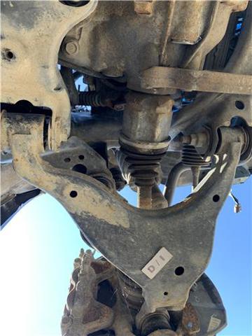 4806960010 Brazo inferior izquierdo de la suspensión delantera comprar Almería