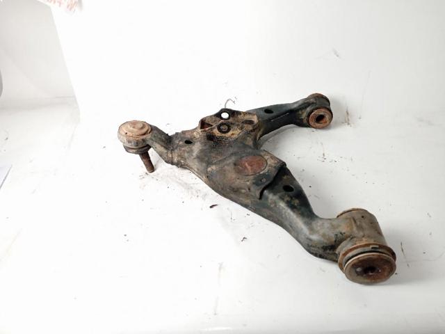 TOYOTA 4806960010 Brazo inferior izquierdo de la suspensión delantera  disponible Lugo