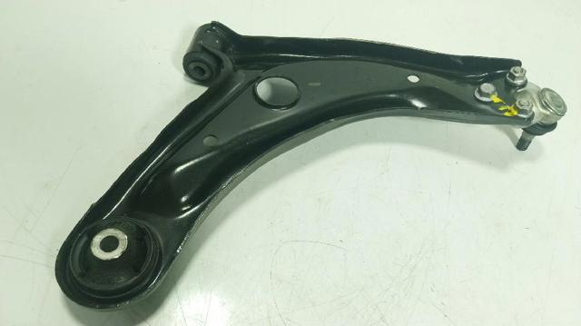 48069K0020 TOYOTA Brazo inferior izquierdo de la suspensión delantera  en stock Gandía