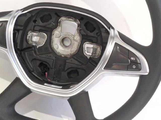 RENAULT 484005093R Volante  en stock Terrassa