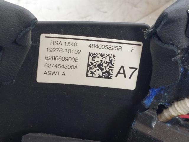 484005825R RENAULT Volante  en stock Huelva