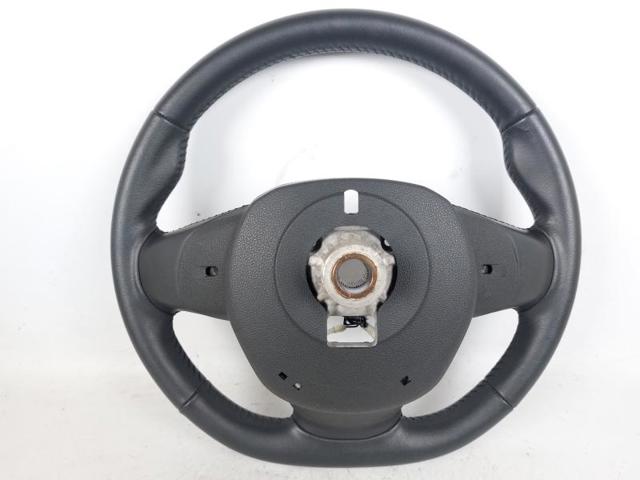 484005825R RENAULT Volante  comprar en Jaén