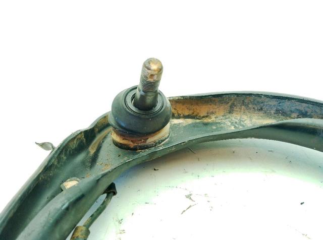 486100K040 Brazo superior derecho de la suspensión delantera comprar Almería
