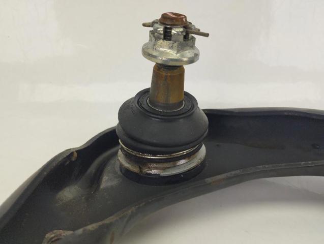 TOYOTA 486100K040 Brazo superior derecho de la suspensión delantera  comprar en Ponferrada