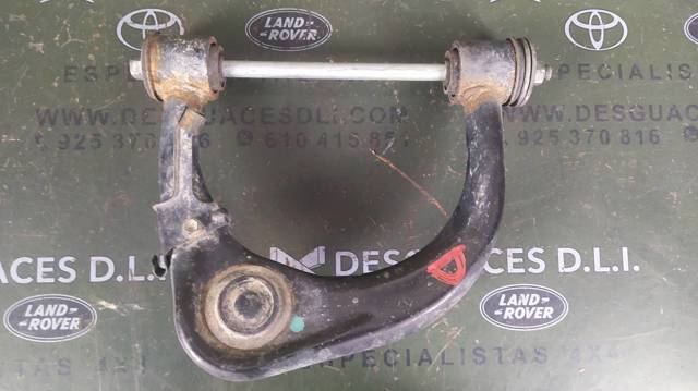 TOYOTA 4861060070 Brazo superior derecho de la suspensión delantera  comprar en Murcia