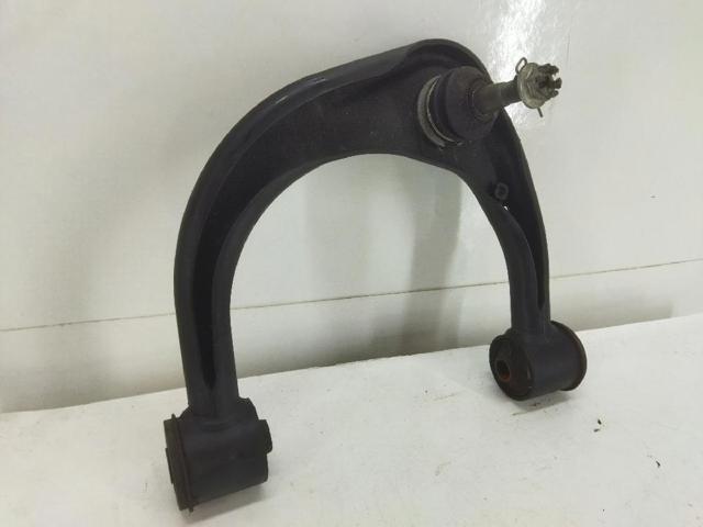 TOYOTA 486300K040 Brazo superior izquierdo de la suspensión delantera comprar Pamplona
