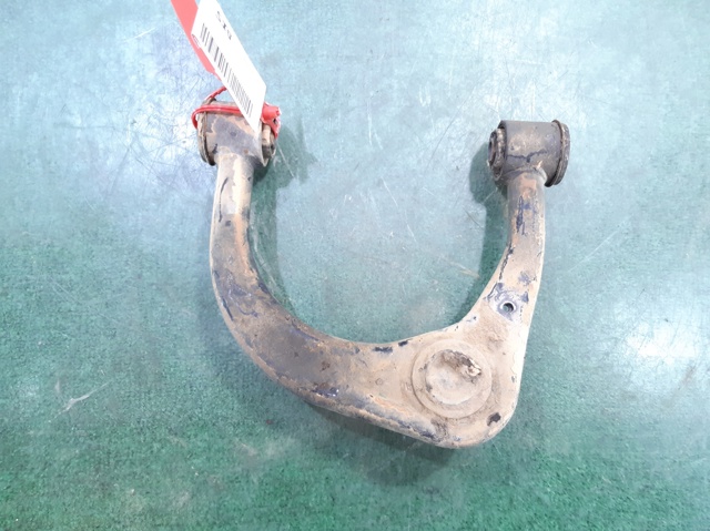 TOYOTA 4863060040 Brazo superior izquierdo de la suspensión delantera comprar Tarragona