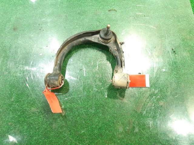 TOYOTA 4863060040 Brazo superior izquierdo de la suspensión delantera  en stock Salamanca