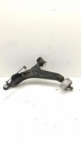 TOYOTA 4864030290 Brazo inferior izquierdo de la suspensión delantera  en stock Salamanca