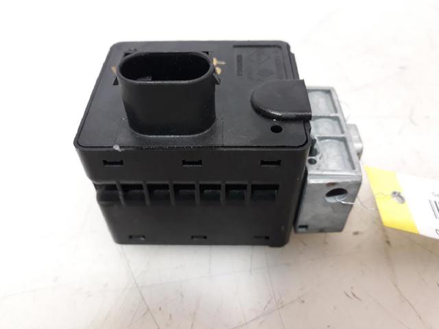 487004399R Renault (RVI)
