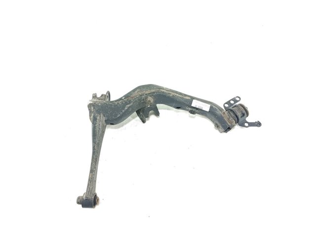 Brazo suspension (control) trasero inferior derecho 4871005070 Toyota