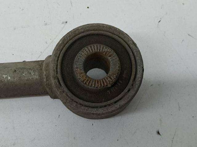 TOYOTA 4871005090 Barra transversal de la suspensión trasera  en stock Salamanca