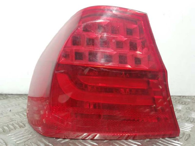 Piloto trasero exterior izquierdo 4871731 BMW