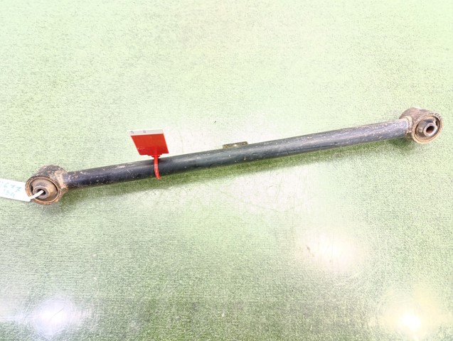 4872035061 TOYOTA Brazo longitudinal inferior trasero izquierdo/derecho  disponible Alicante