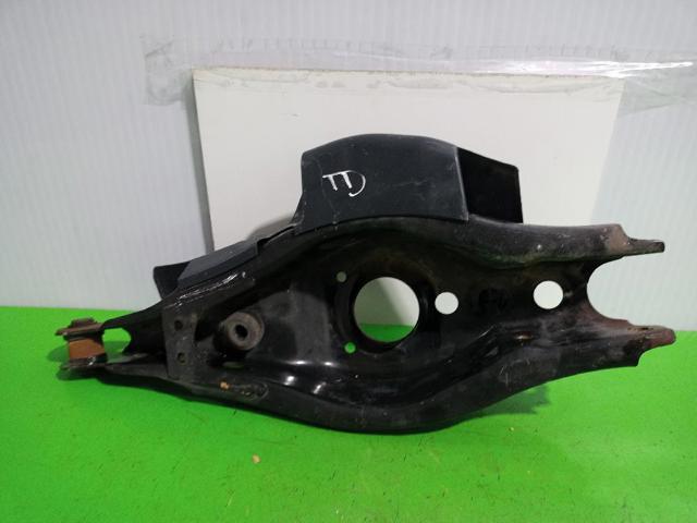 TOYOTA 4873005070 Brazo transversal derecho de suspensión trasera  comprar en Murcia