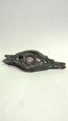 4873042040 TOYOTA Brazo inferior derecho de la suspensión trasera  comprar en Jaén