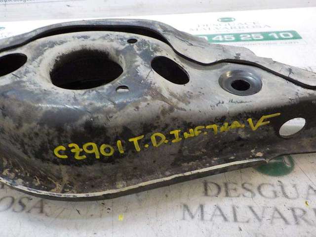 4873042040 Brazo de suspensión trasero inferior derecho  en stock Castellón
