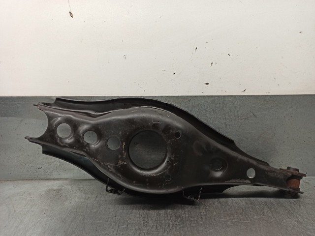 TOYOTA 4874005060 Brazo transversal izquierdo de suspensión trasera  comprar en Albacete