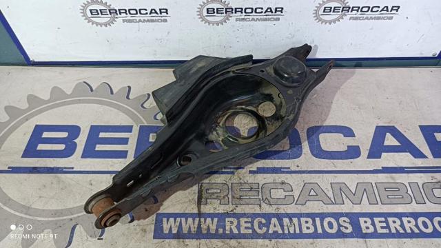 4874042010 Brazo inferior izquierdo de la suspensión trasera  comprar en Zaragoza