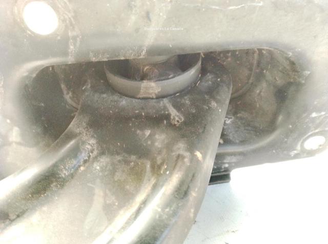 48760F4010 Brazo de suspensión, trasera derecha comprar Sevilla